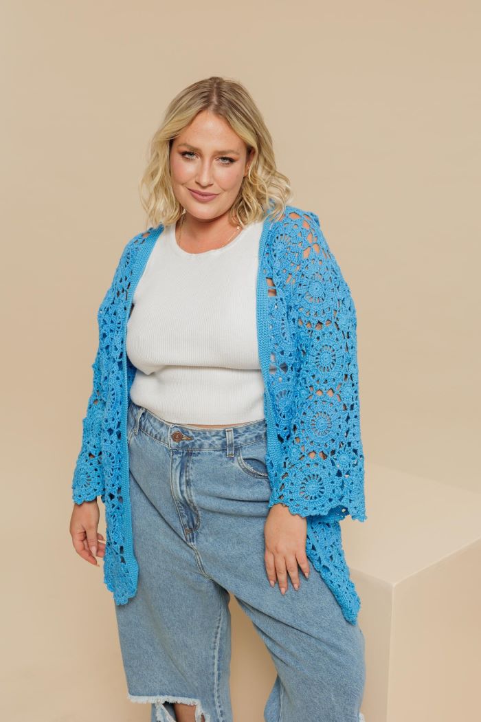 Tendências 2025/2026: Os Estilos de Kimono de Crochê que Vão Dominar a Moda