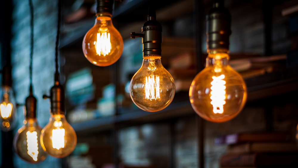 lâmpada retrô com filamento