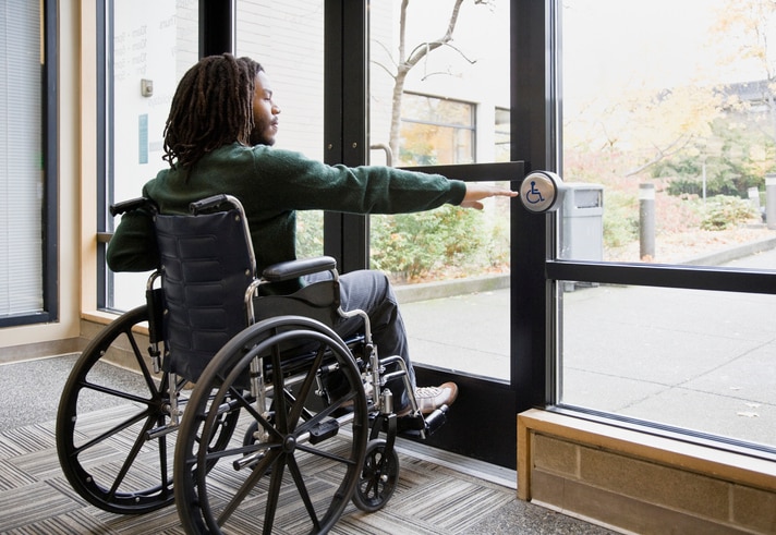 requisitos acessibilidade em edifícios