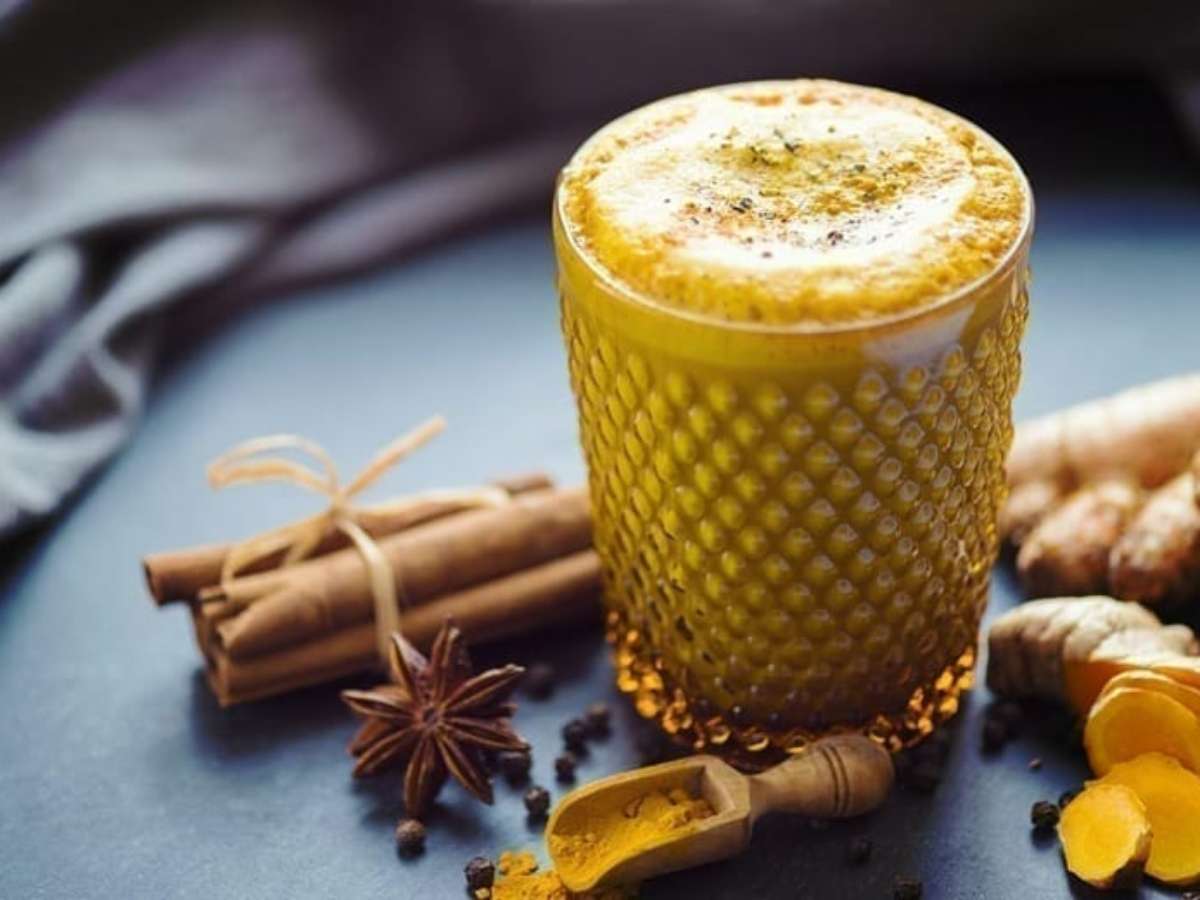 beneficios leite dourado com mel