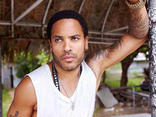 lenny kravitz cabelo liso ou crespo