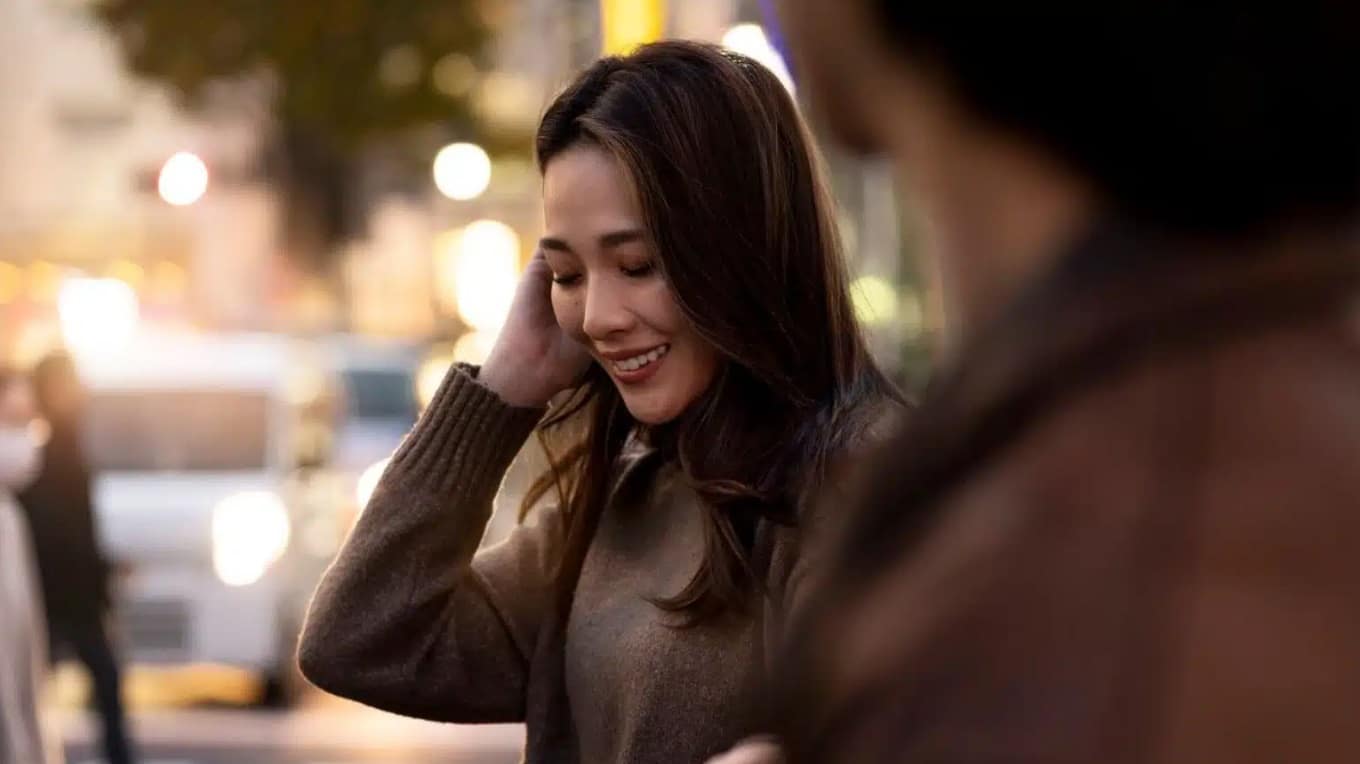 linguagem corporal feminina por que tocar no cabelo e mais complexo do que voce imagina