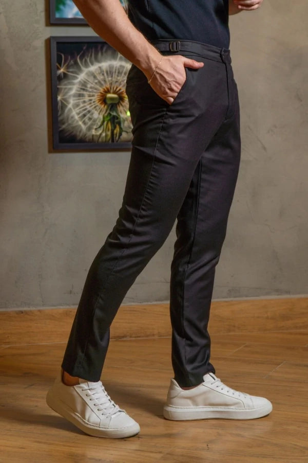 Moda All Black Feminina: Tendências e Peças Chave para um Guarda-Roupa Versátil