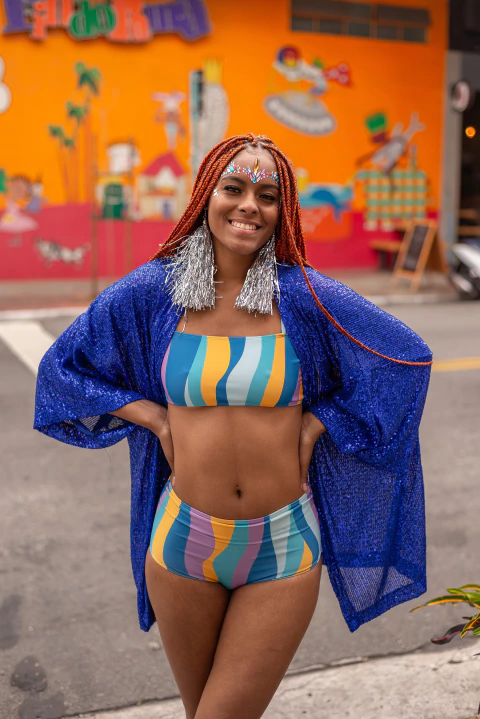 Guia Completo de Maquiagem para o Carnaval 2026: Brilho, Cores e Sustentabilidade