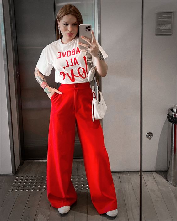 Calça vermelha: Guia completo de combinações para todas as ocasiões