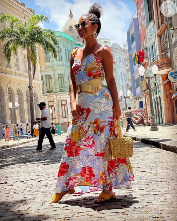 Guia de calçados para vestido longo de algodão