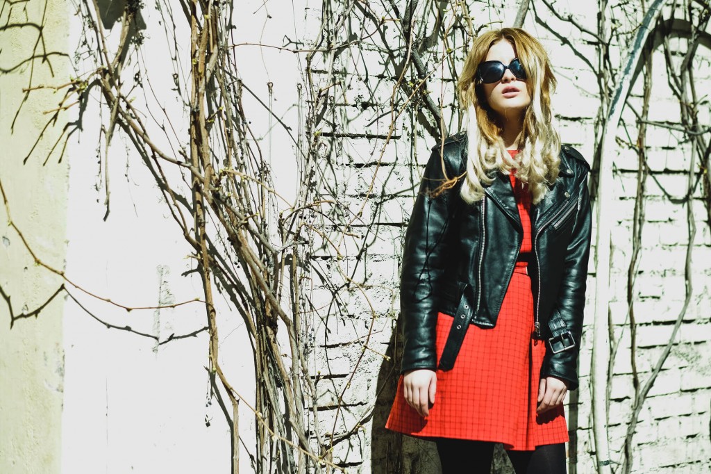 Looks de festa com vestido vermelho: inspire-se!