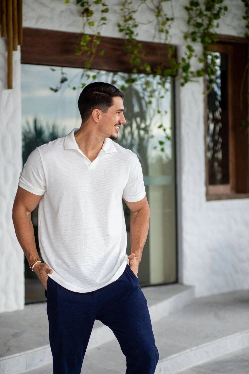 Calça Jeans Desbotada: O Retorno Polêmico e Como Usar em 2026