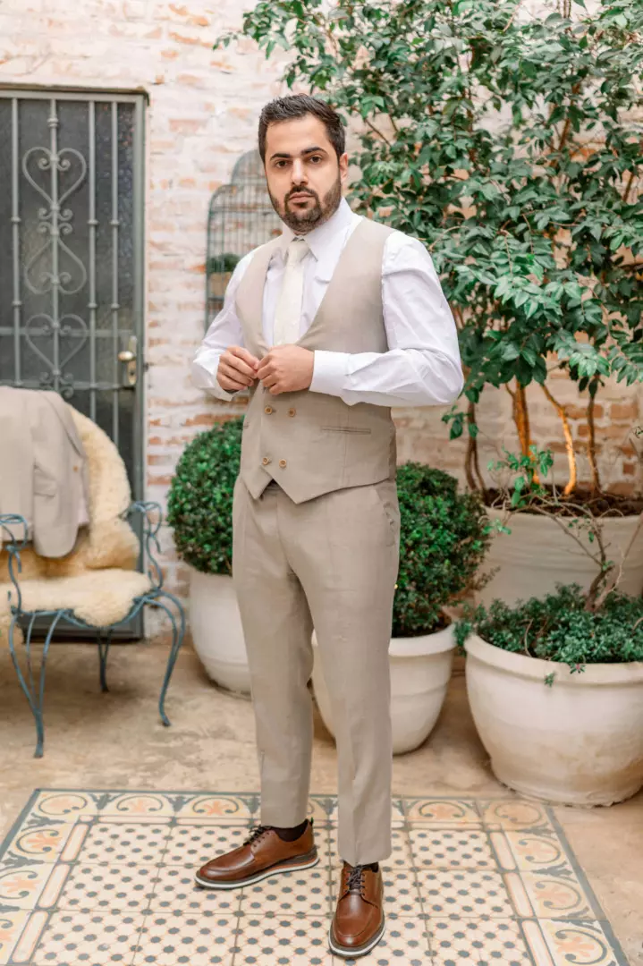 Guia Completo: Como Escolher o Look Masculino Ideal para Cada Tipo de Casamento