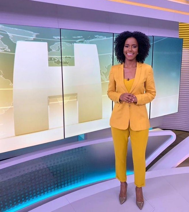 Monocromático no Trabalho: Dicas para um Visual Profissional e Elegante