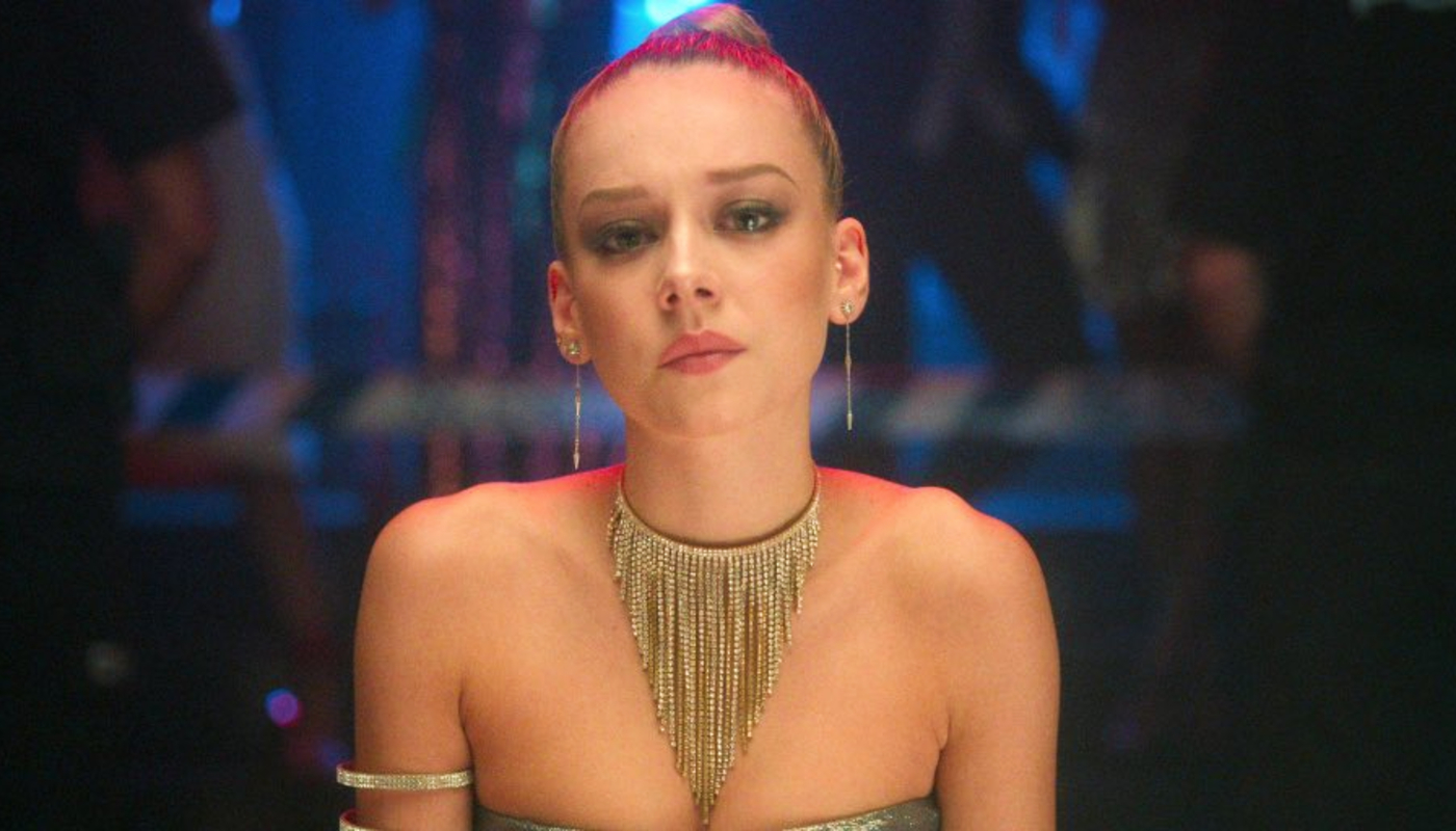 Danna Paola: A Verdade por Trás da Saída de Lu de Elite; O Legado de Estilo de Lucrecia Montesinos em Elite; De Vilã a Favorita: A Transformação de Lu em Elite; Quem é Danna