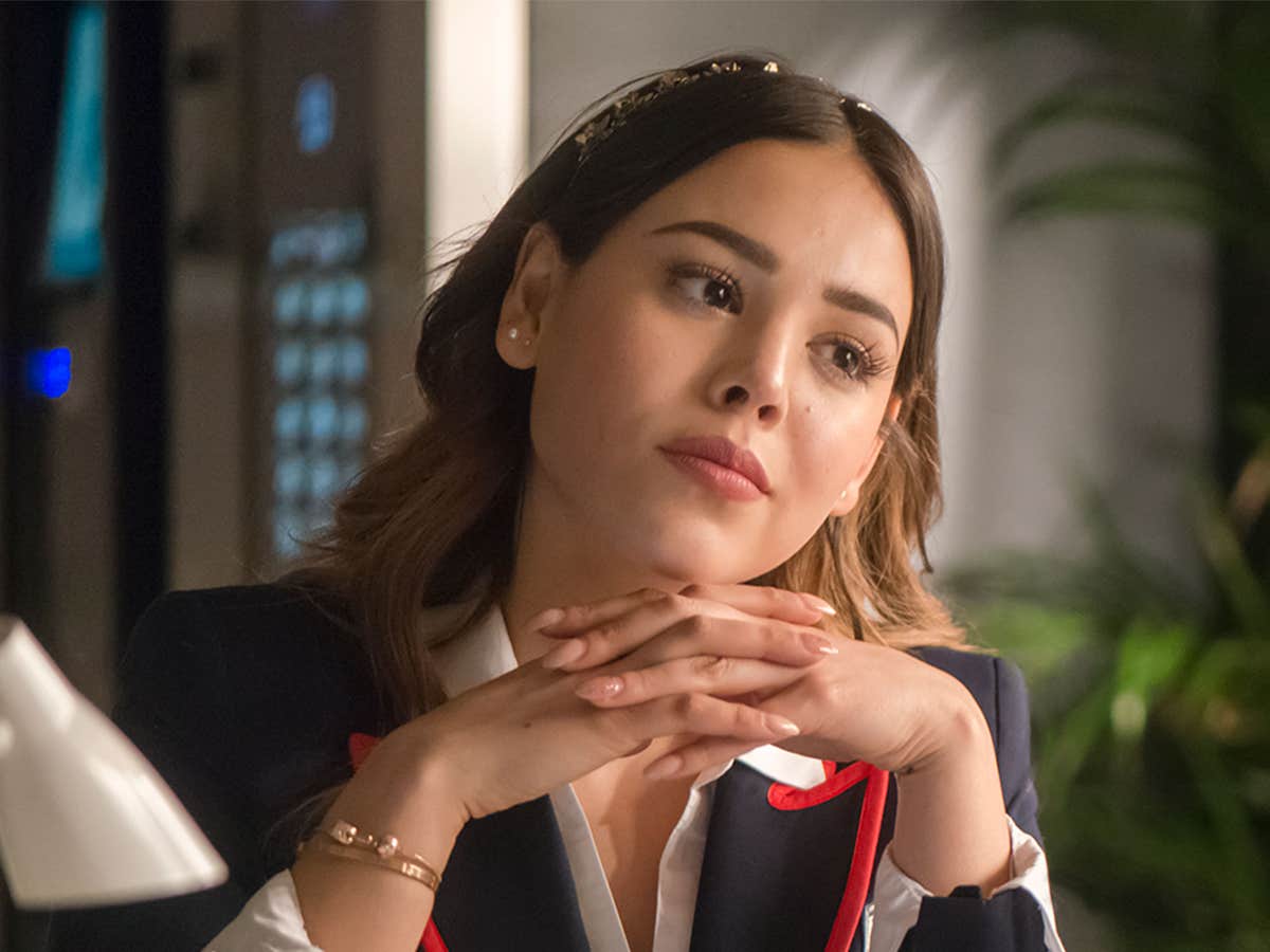 Danna Paola: A Verdade por Trás da Saída de Lu de Elite; O Legado de Estilo de Lucrecia Montesinos em Elite; De Vilã a Favorita: A Transformação de Lu em Elite; Quem é Danna