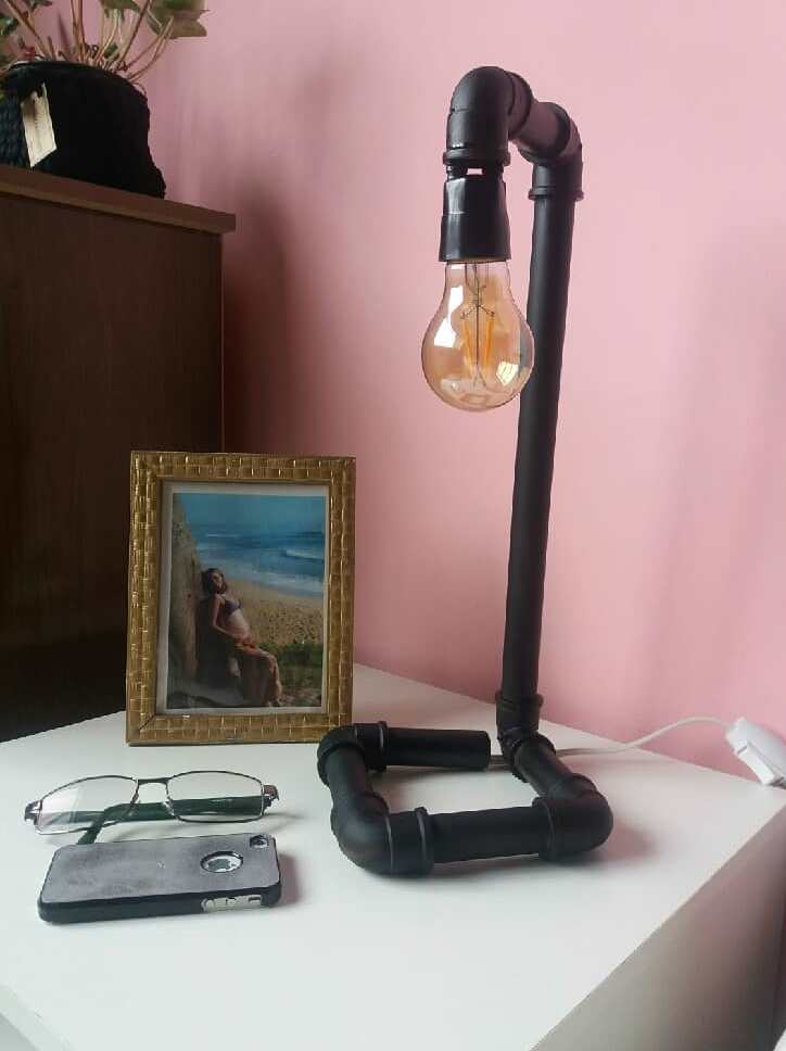 luminária de chão com tubo de pvc