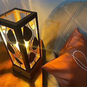 luminaria rustica com madeira de demolicao