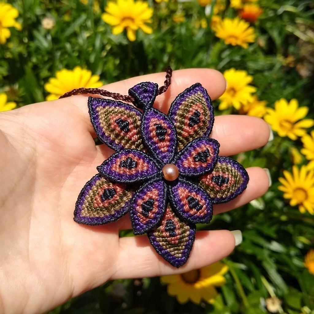 Guia de materiais para colares de macramê