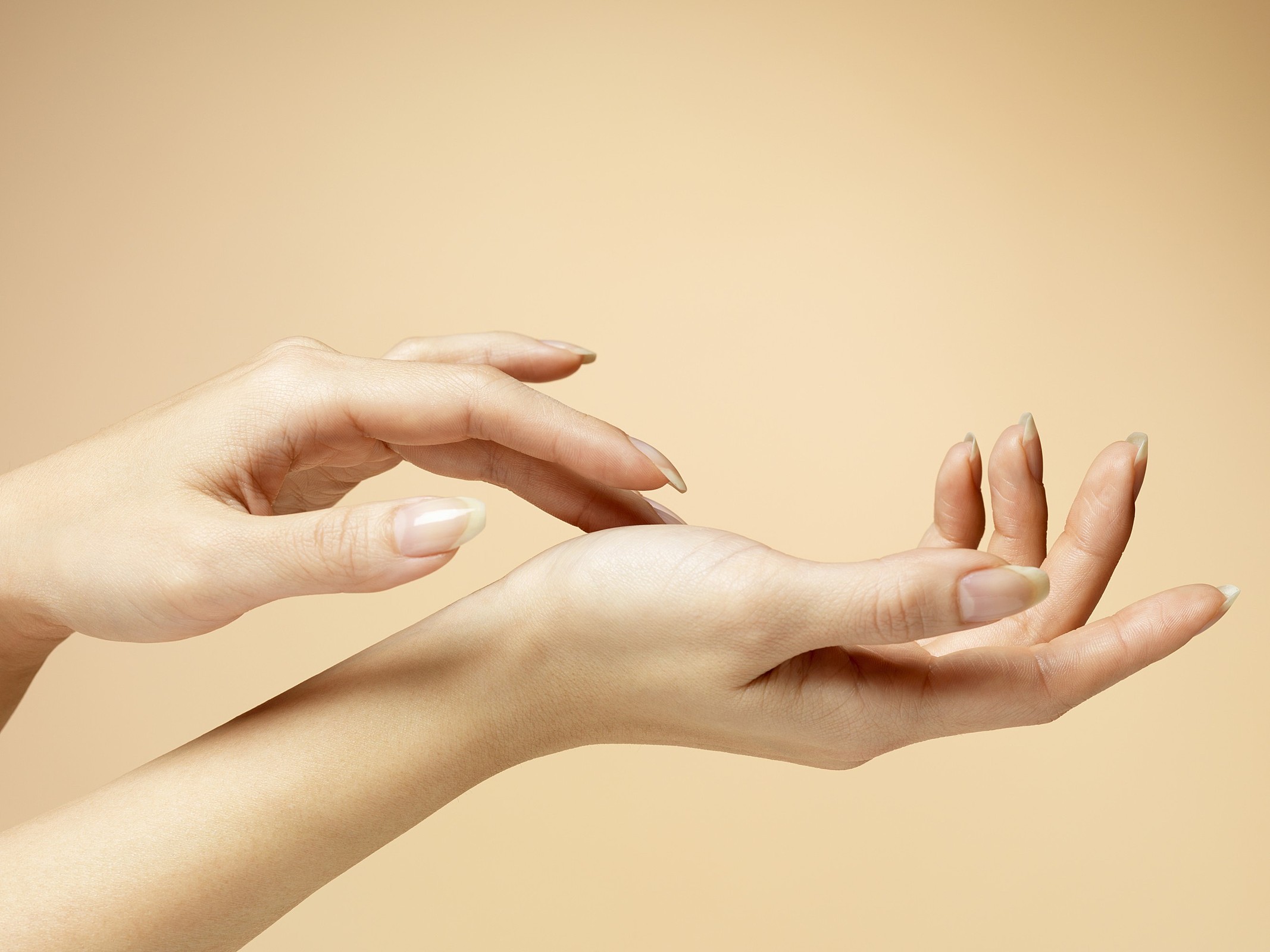 tratamento para mãos ásperas e ressecadas