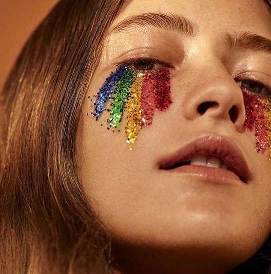 Glitter Biodegradável: A Escolha Consciente para o Seu Carnaval
