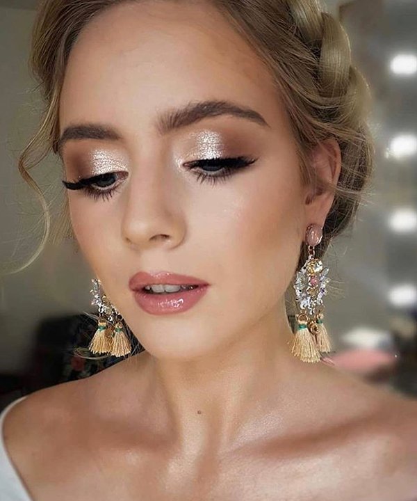 Dicas de maquiagem para madrinhas de casamento diurno