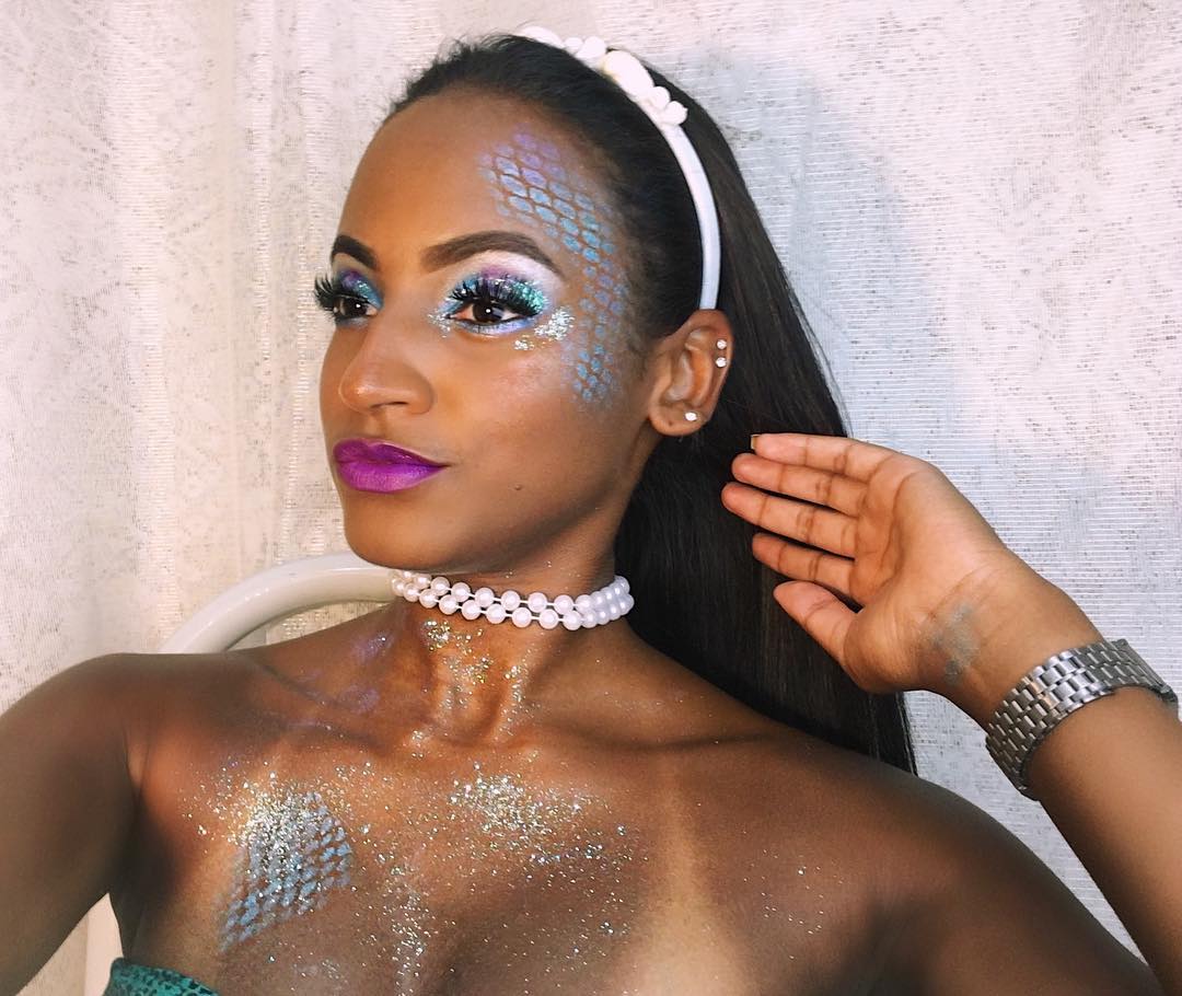 maquiagem efeito pele de sereia passo a passo