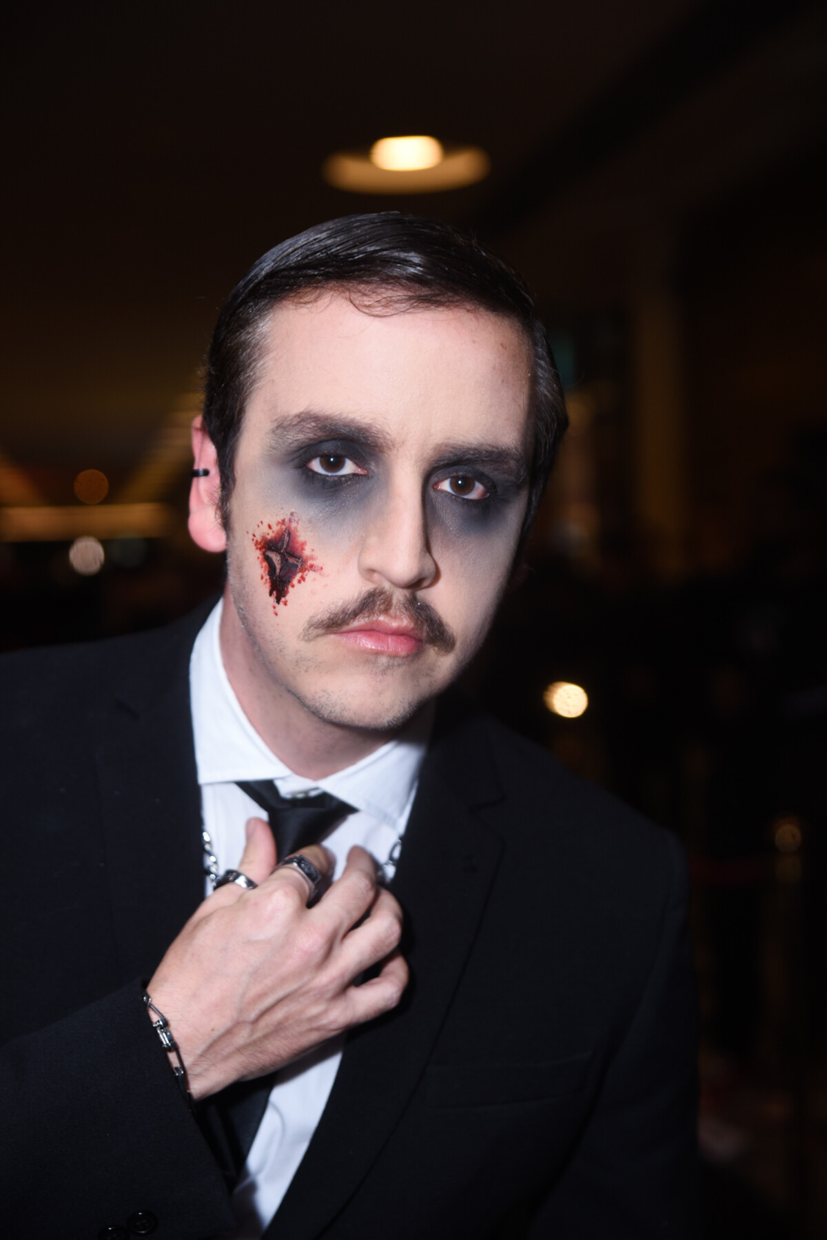 maquiagem de esqueleto homem