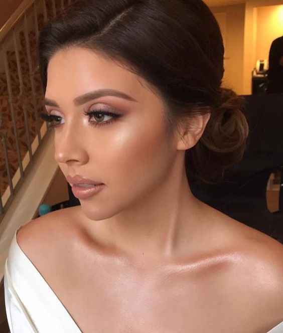 Maquiagem para mães de noiva: elegância e sofisticação