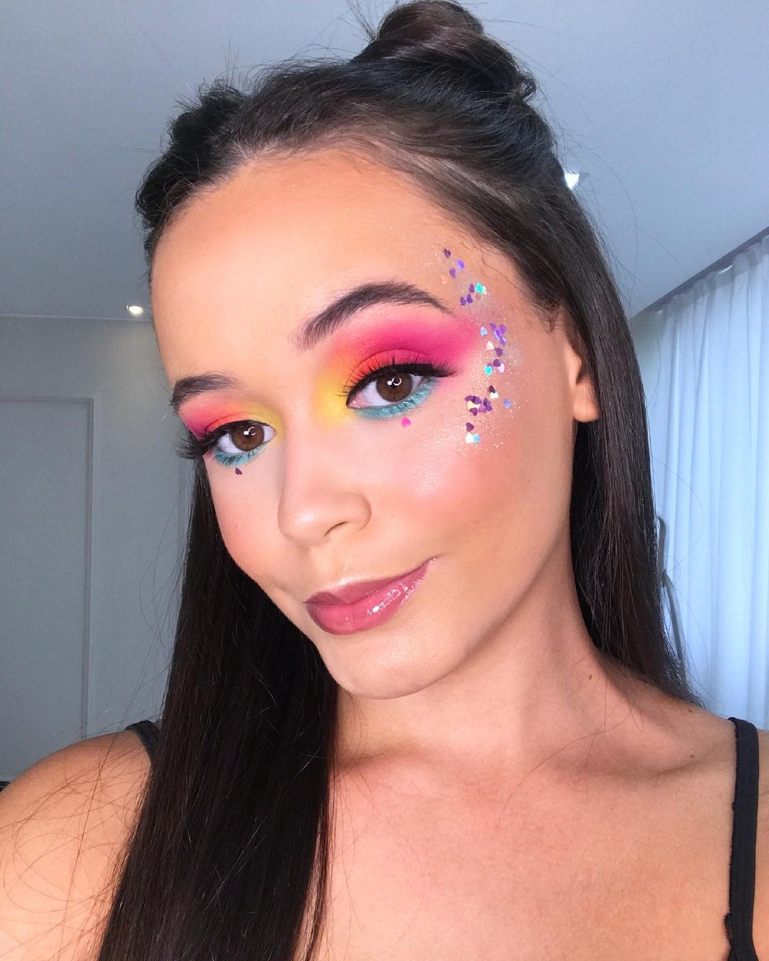 5 Ideias de Maquiagem de Carnaval com Glitter