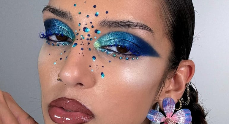 Penteados que Combinam com Maquiagem de Festival 2026