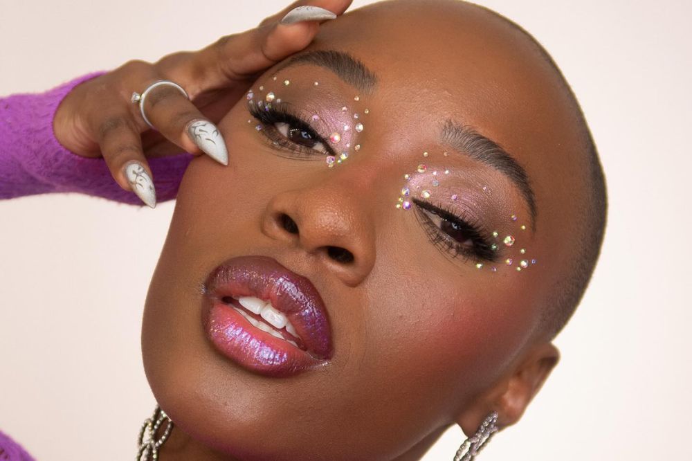 Top 5 Produtos Indispensáveis para Maquiagem de Festival 2026