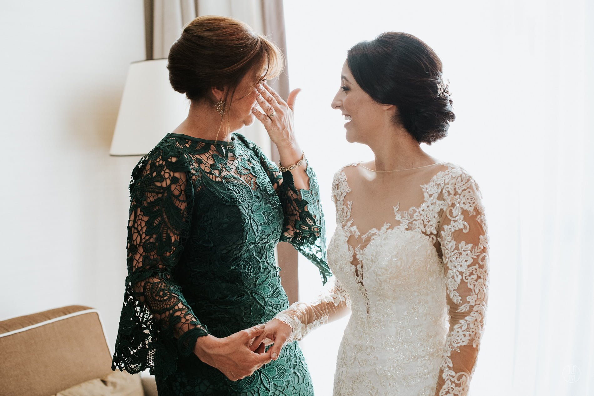 Guia Completo de Maquiagem para Madrinhas