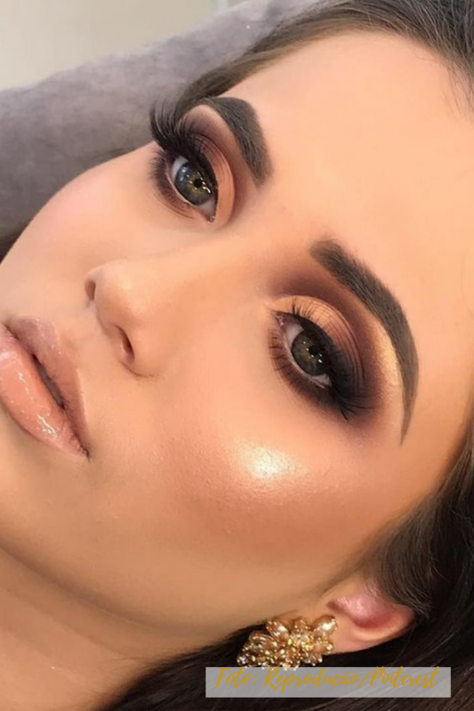 10 Dicas de Maquiagem para Mãe do Noivo