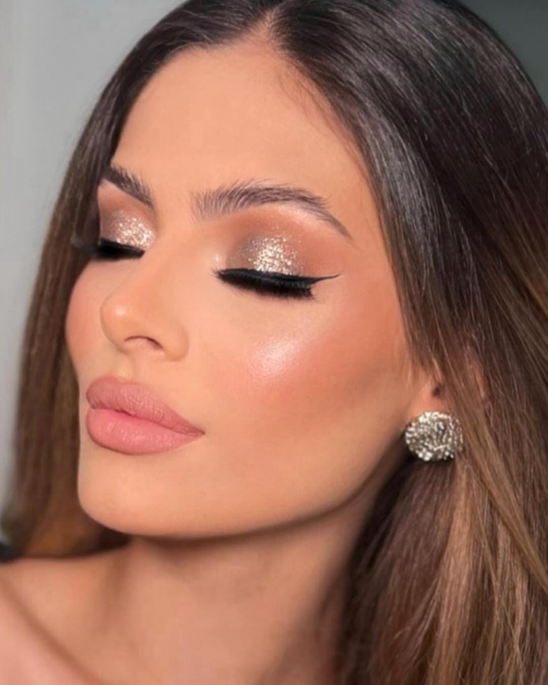 Guia Completo: Como Escolher a Paleta de Sombras Perfeita para Você