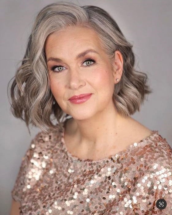 O Poder do Blush Cremoso na Maquiagem da Noiva Madura