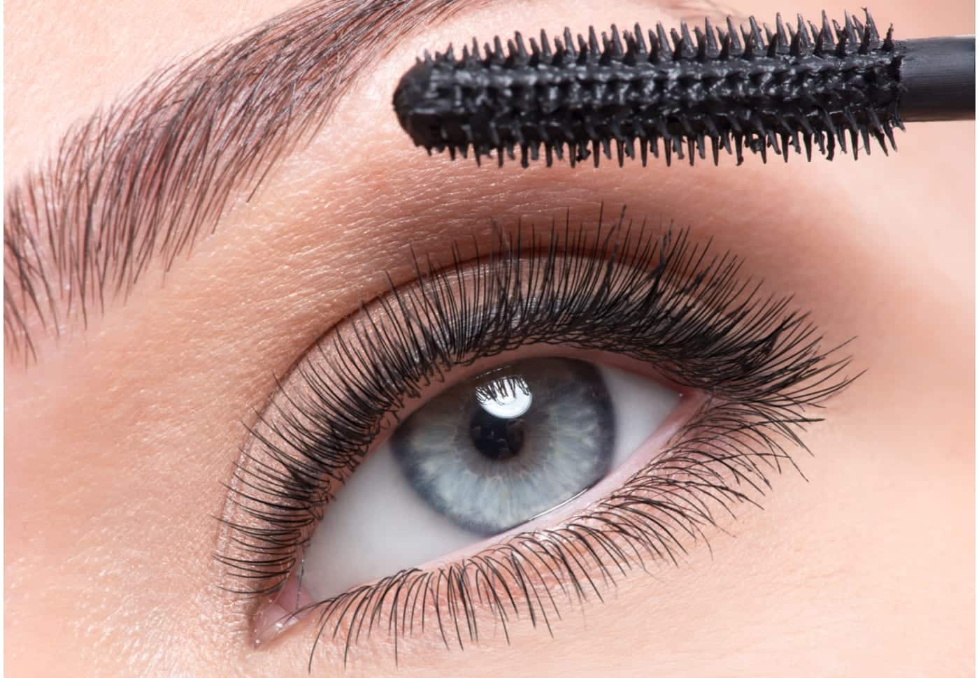 maquiagem para quem tem cilios curtos