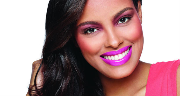 kit básico de maquiagem escritório