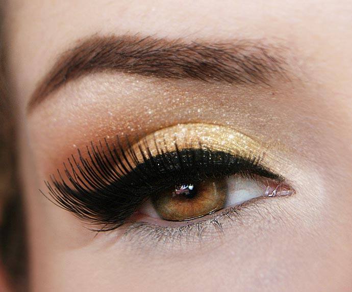 Maquiagem para vestido amarelo: dicas de especialistas