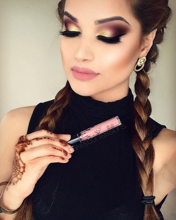 Como Fazer Olhos Esfumados Perfeitos para a Noite