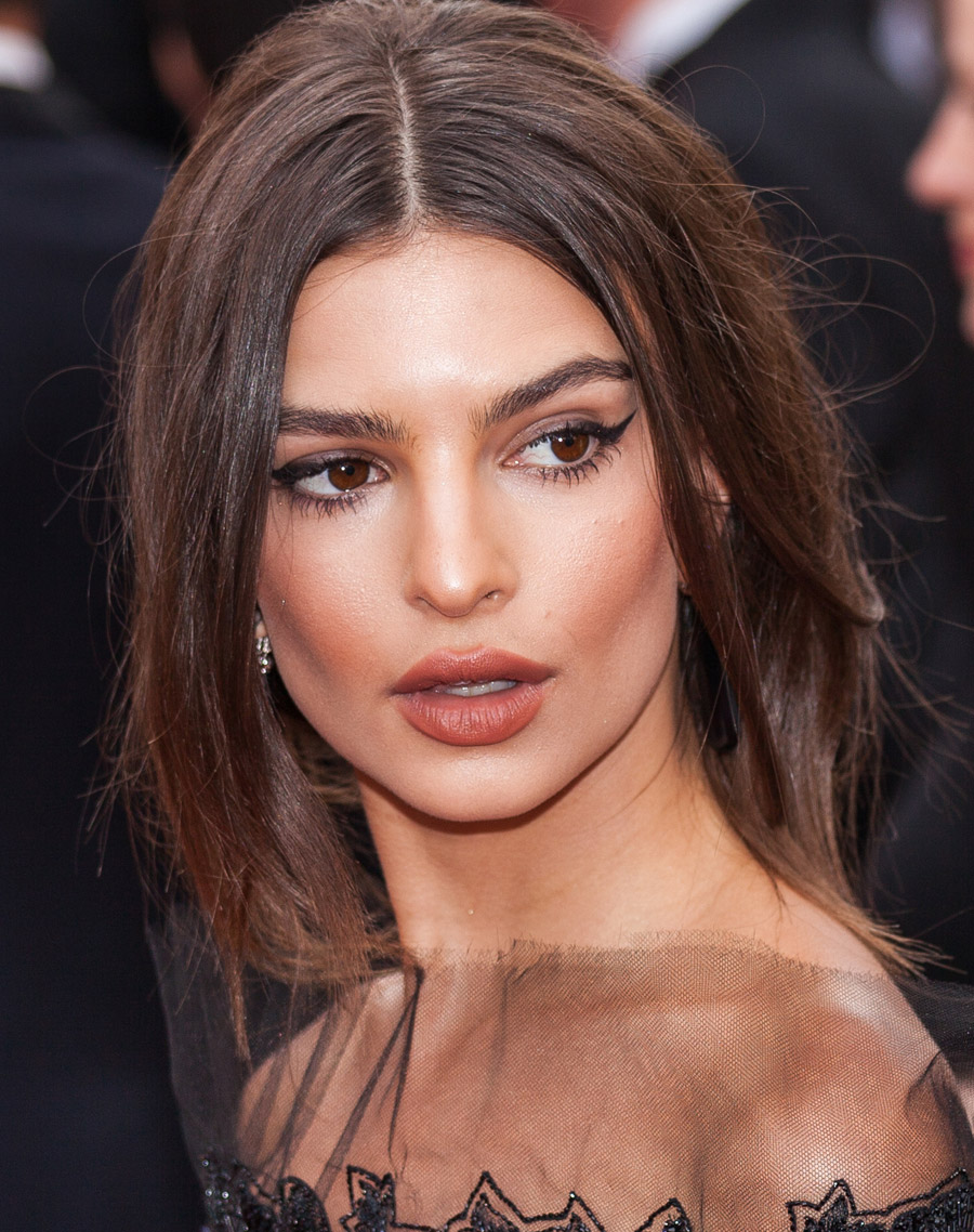 Maquiagem Natural para o Dia a Dia com Vestido Preto