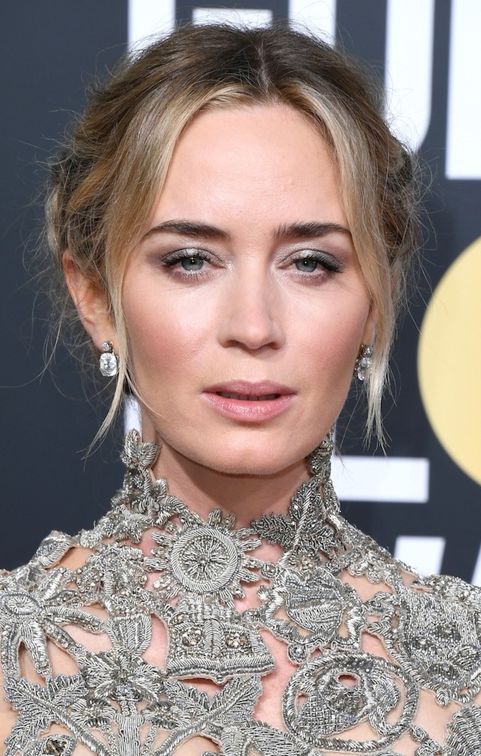 Guia completo de maquiagem para casamentos de dia