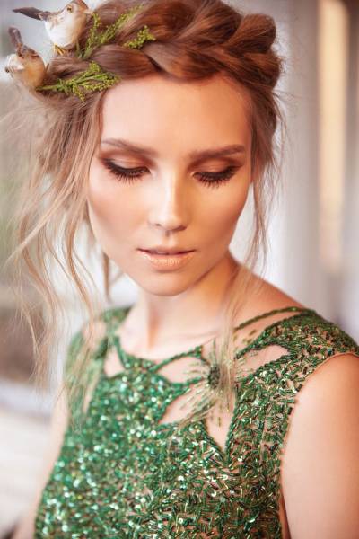 Guia completo de batons para cada tom de verde