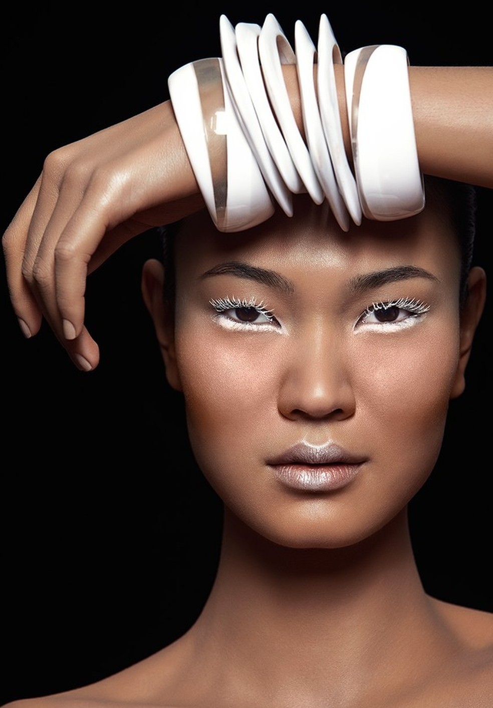 Maquiagem para Noivas: Harmonizando com o Vestido Branco Perfeito