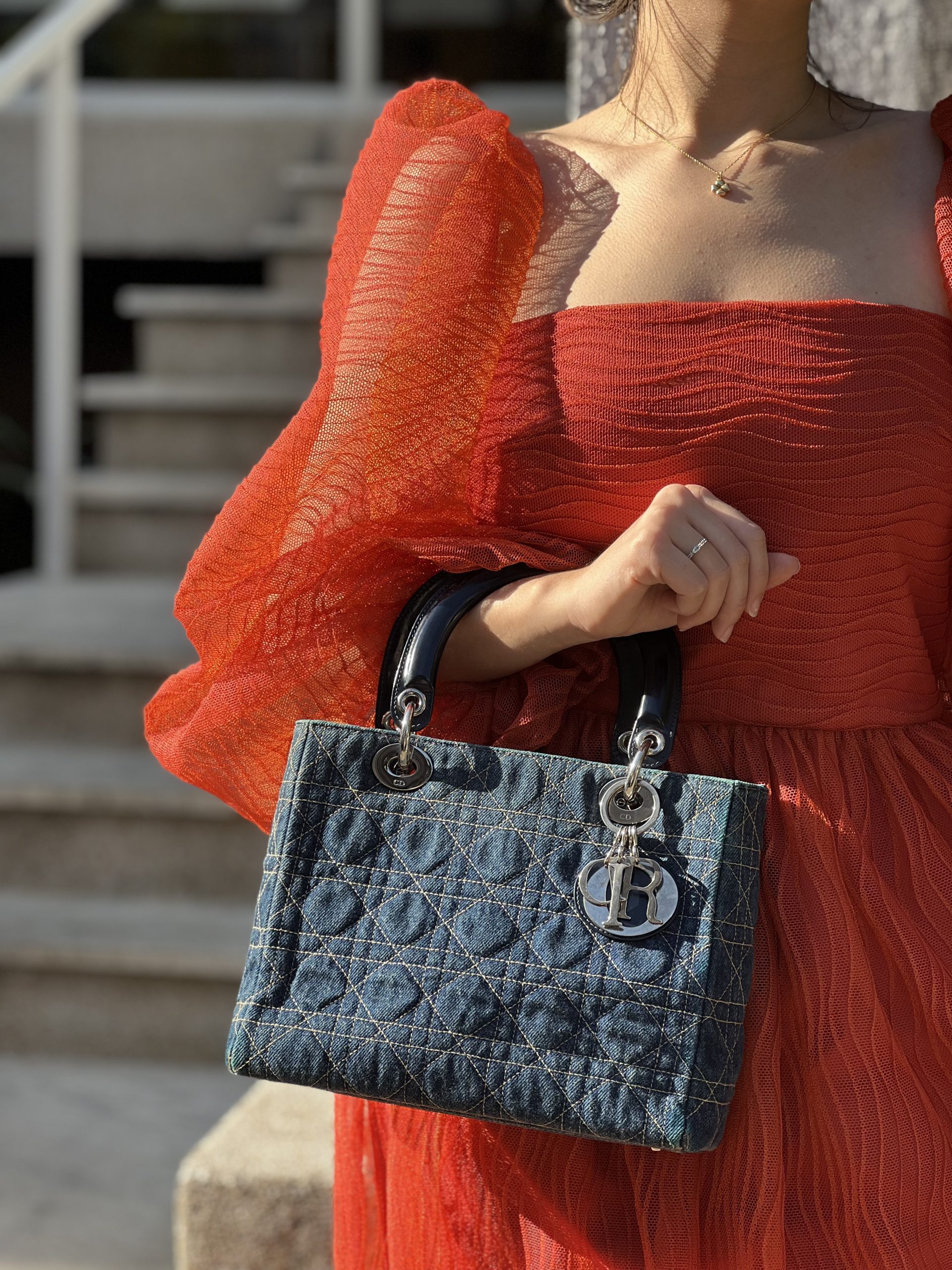 Tecnologia Têxtil: Marcas Brasileiras de Roupas que Não Amassam e Não Retêm Odores