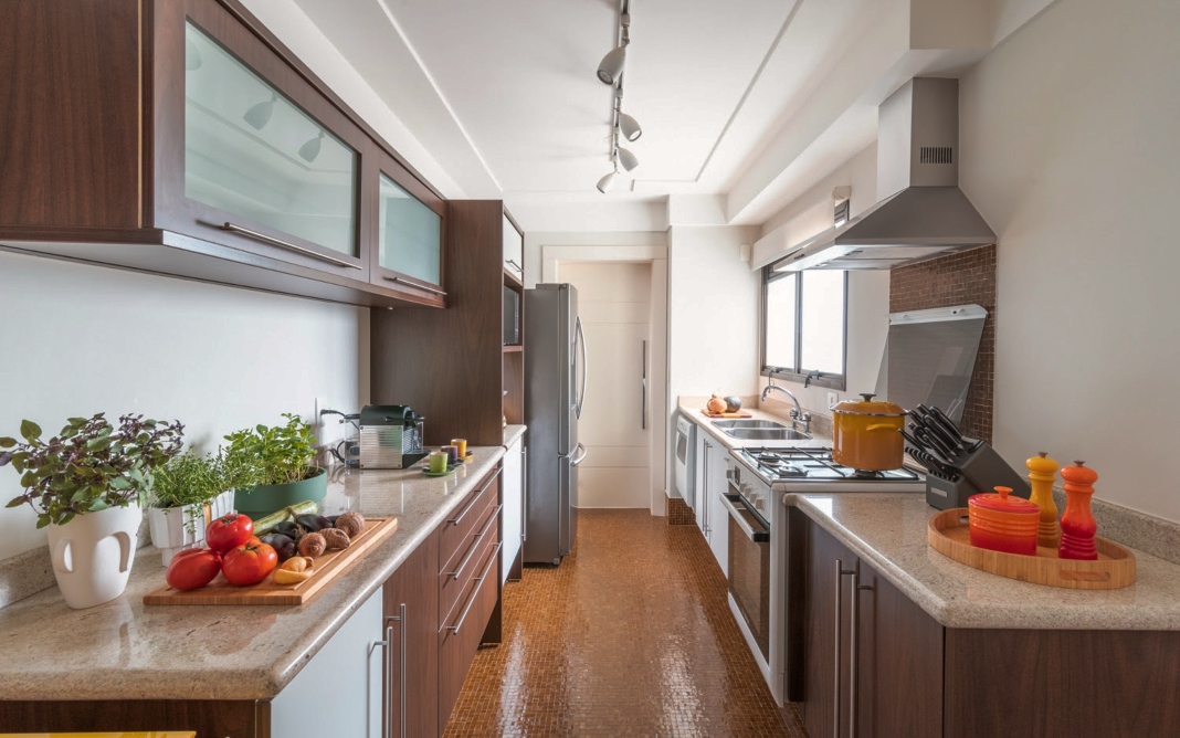 marcenaria planejada para cozinha pequena