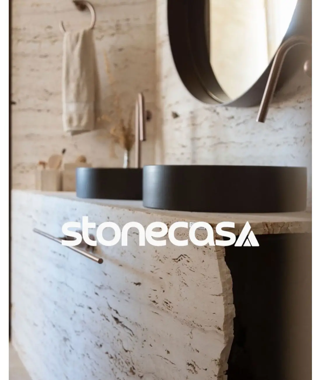 marmore travertino no banheiro rustico