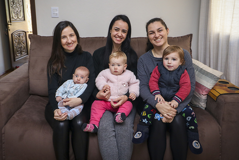 Amizades Antigas vs. Novas Amizades: Equilibrando Relações Pós-Parto