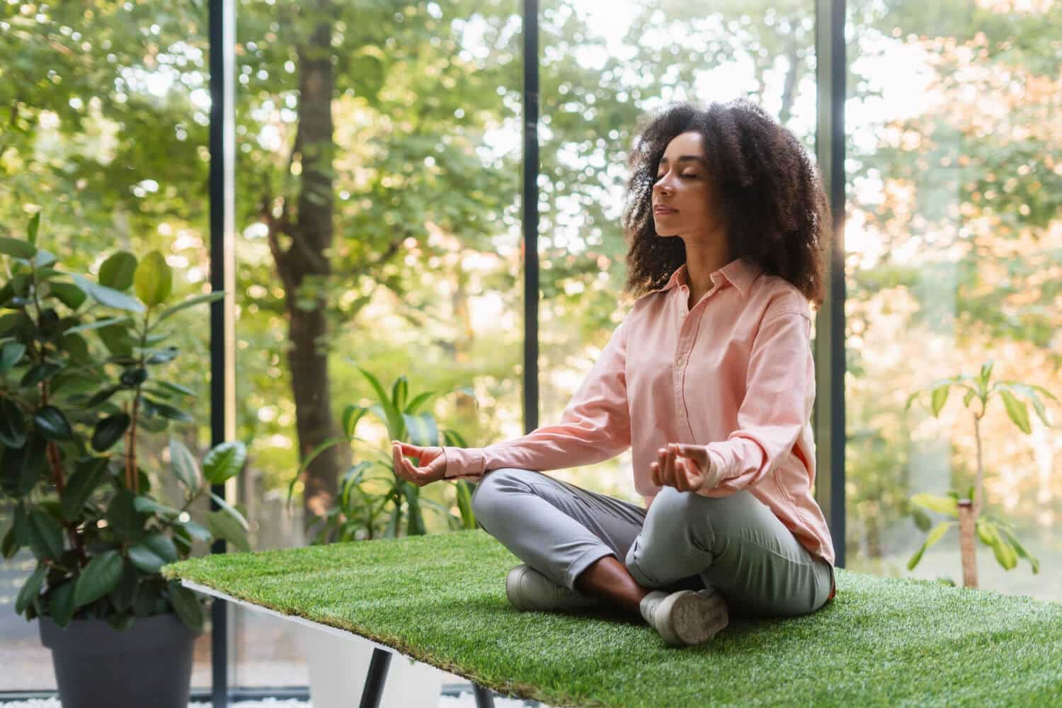 como começar a meditação guiada para iniciantes