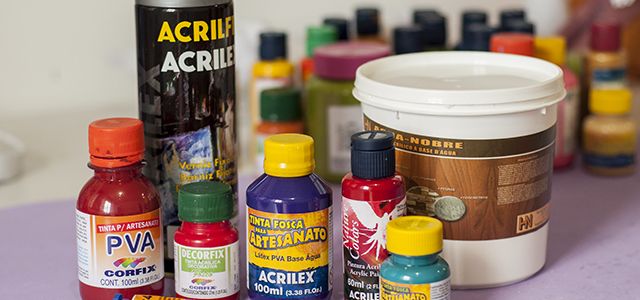 verniz para móveis de madeira externo