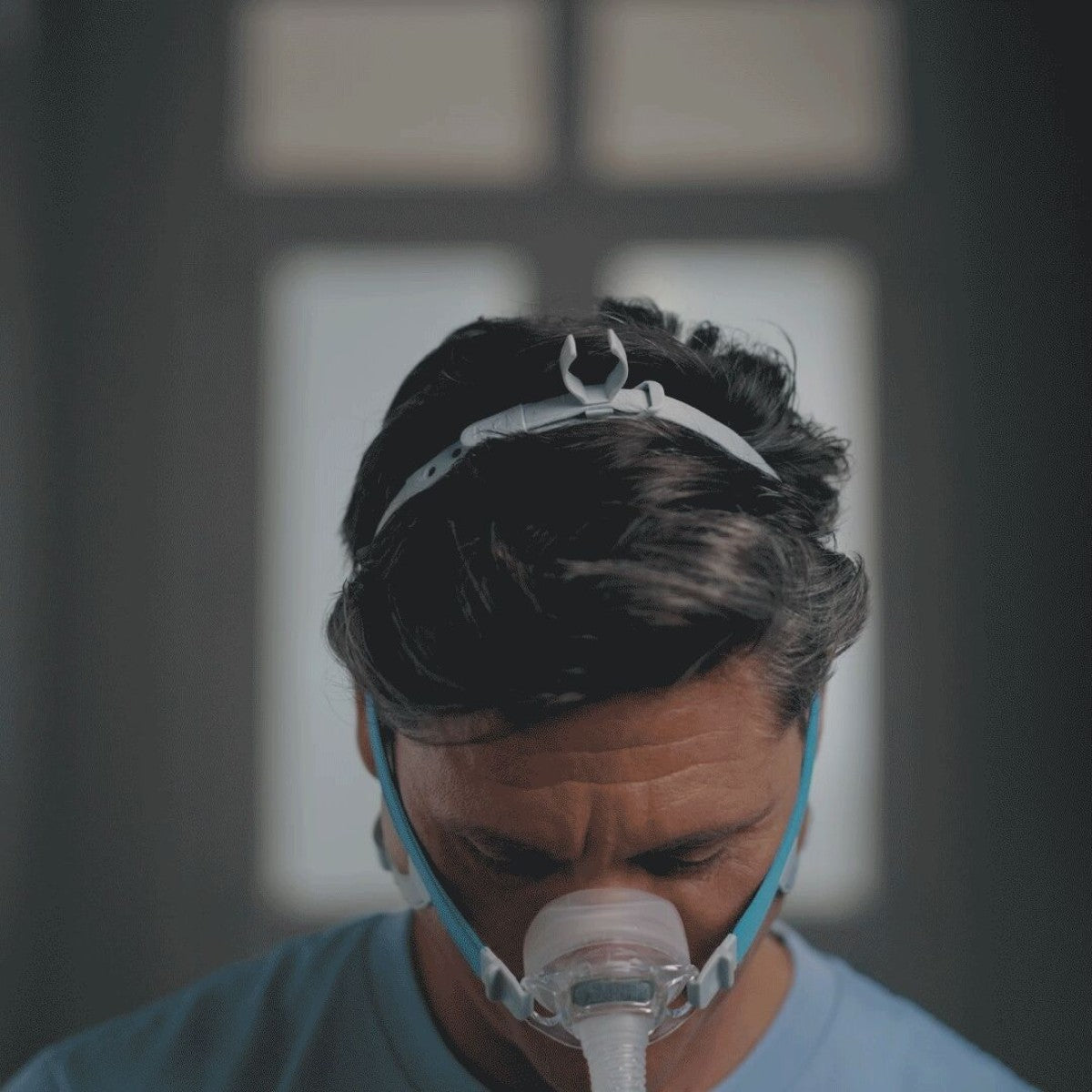 Como escolher a máscara de cílios ideal para seu tipo de cílios