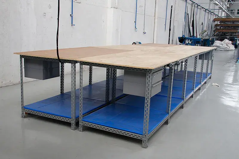 Mesa de Corte DIY: Economize e Personalize Sua Bancada de Tecidos