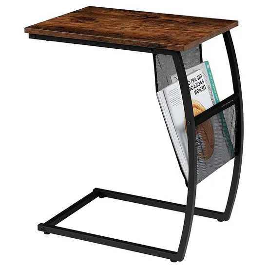 Como escolher a mesa lateral em C ideal para seu sofá