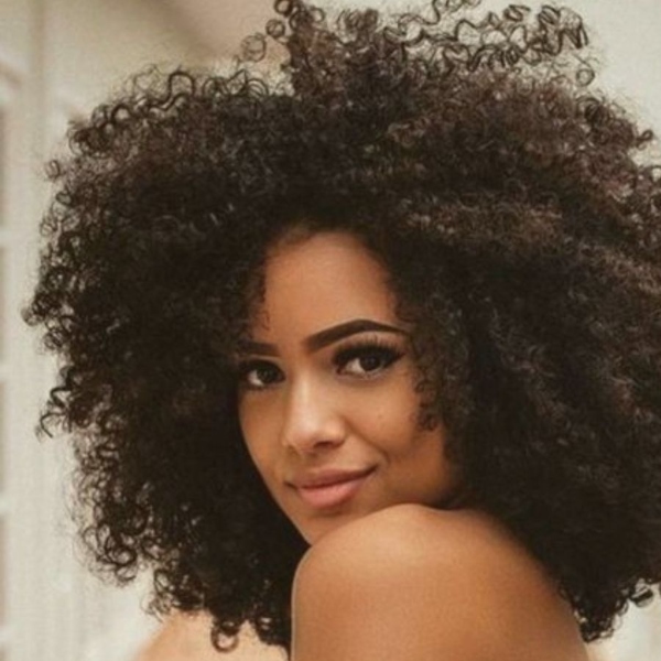 morena iluminada vs luzes qual o melhor para cachos